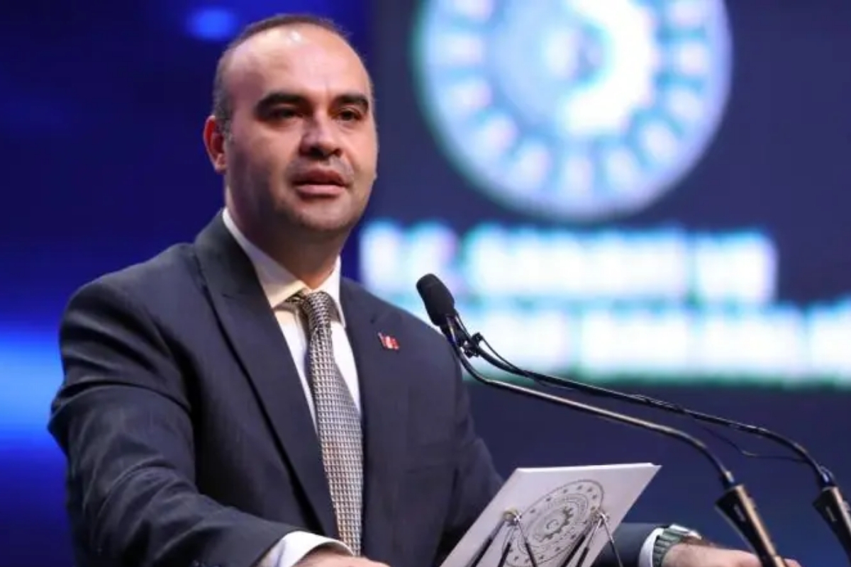 Bakan Kacır: Sanayi üretiminde yüzde 4,9’luk artışla en yüksek sıçrama yüksek teknolojide