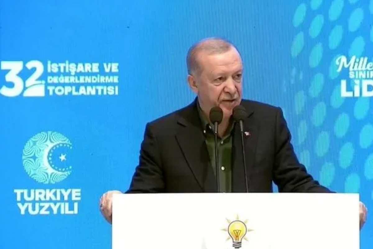 Erdoğan, AK Parti kampında konuştu: Yiğit Bulut’un vefatı, şehitler ve tarihi gündemlere dair açıklamalar