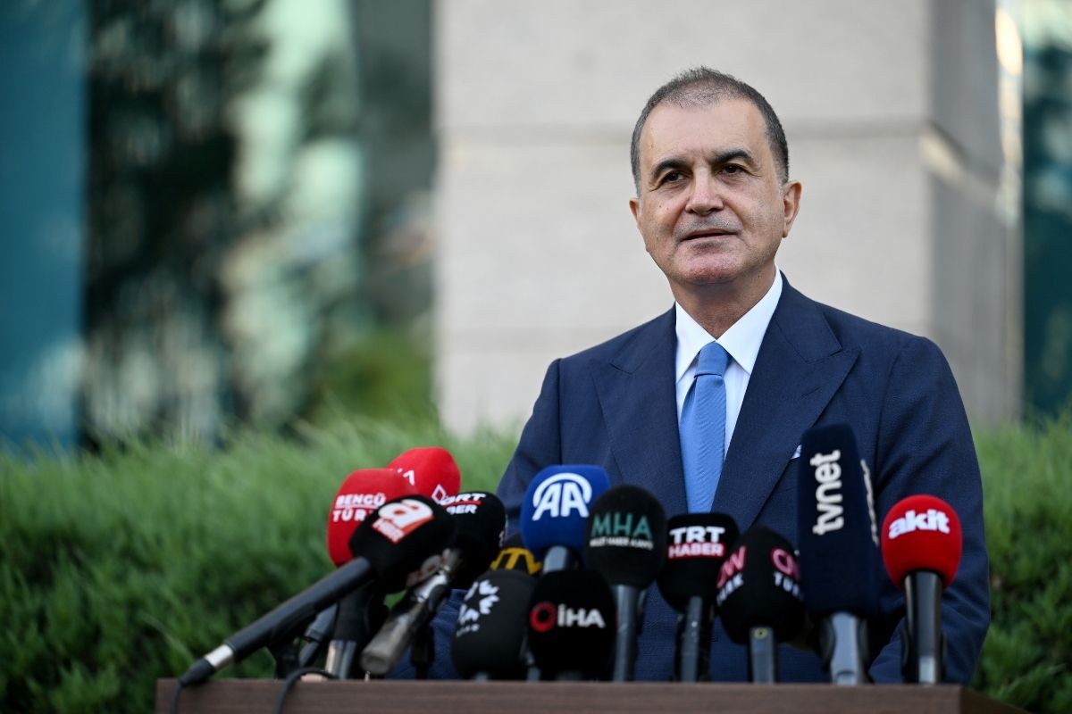 Ömer Çelik'den MYK sonrası açıklama: Suriye'nin bölünmesi milli güvenliğimize tehdit