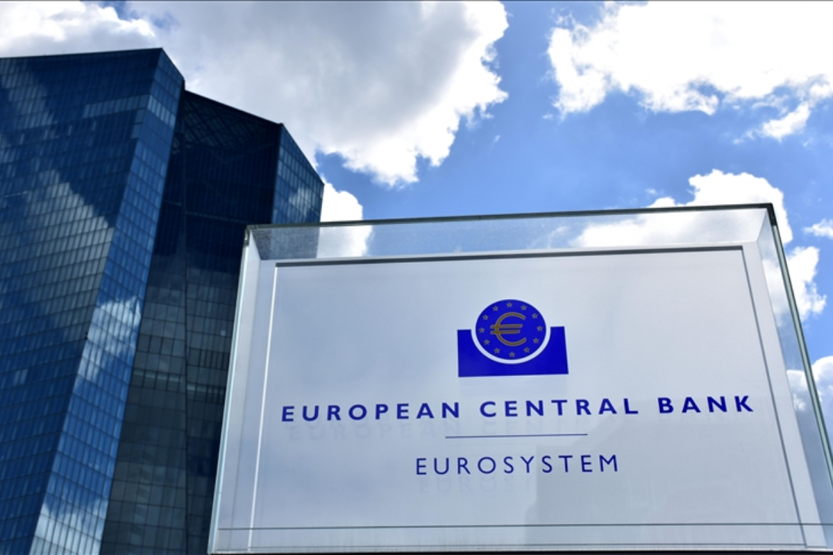 Avrupa Merkez Bankası, faizi sabit tuttu