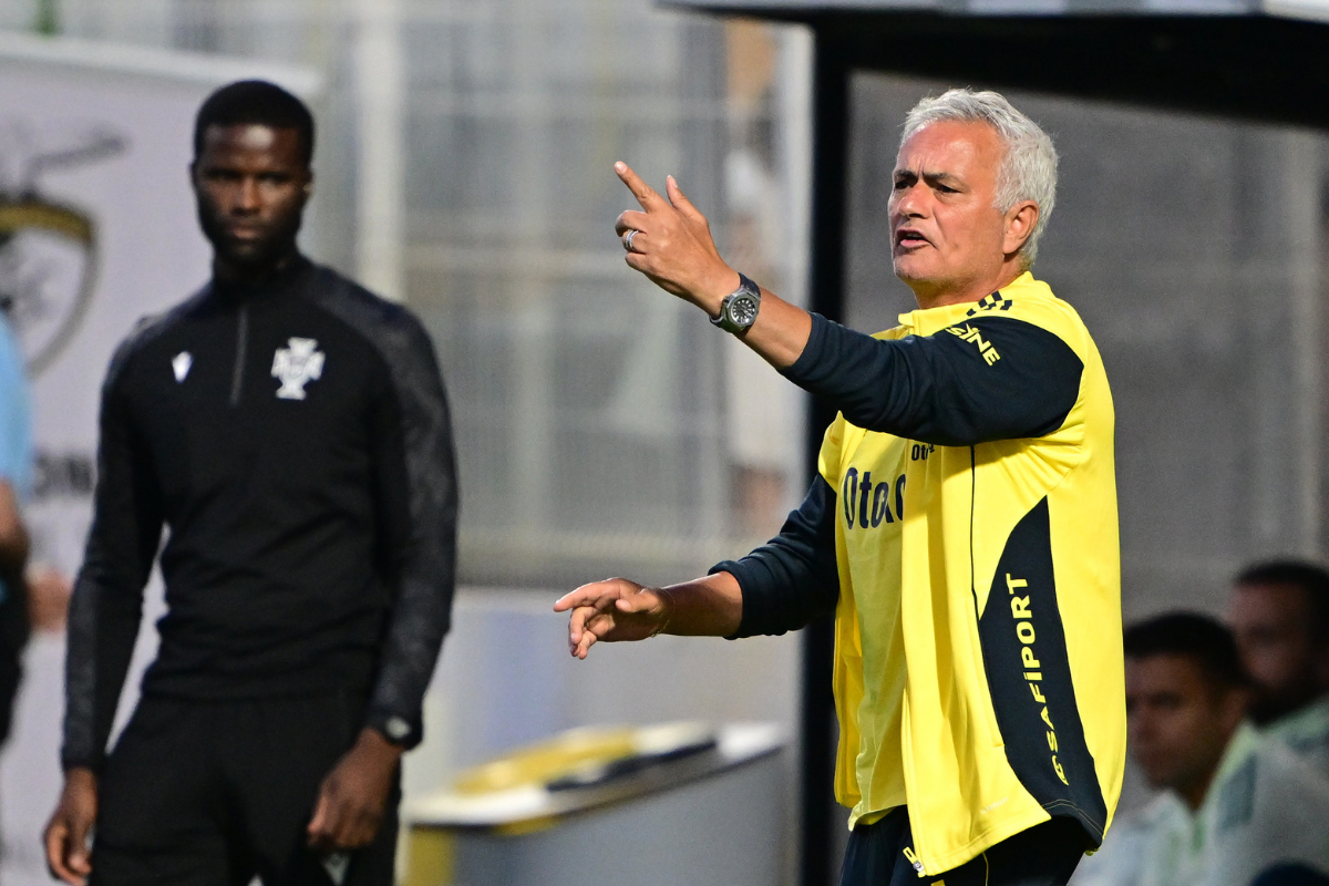 Mourinho'nun 'Fenerbahçe'nin seviyesi Avrupa Ligi' sözlerine taraftar tepkisi
