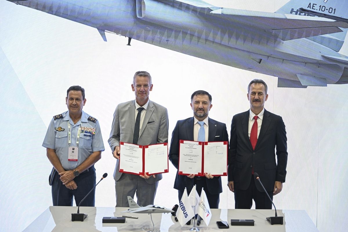 TUSAŞ ve Avrupa'nın önde gelen havacılık şirketlerinden Airbus anlaşma imzaladı: İspanya’ya 30 HÜRJET satılacak
