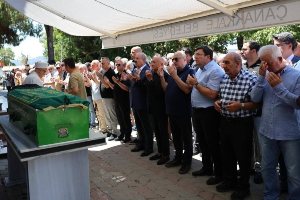 Dardanel Yönetim Kurulu Başkanı Niyazi Önen’in kayınvalidesi son yolculuğuna uğurlandı