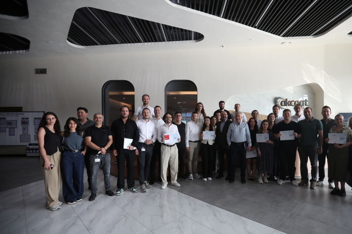 Akcoat’un ‘The Future Project’ staj programı genç yeteneklere gerçek iş deneyimi sunuyor