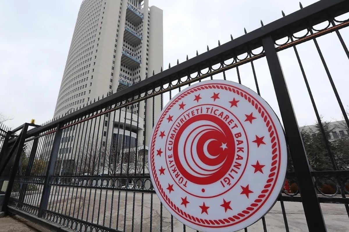 Ticaret Bakanlığı kararıyla 5 şirketin ‘sektörel dış ticaret şirketi’ statüsü Resmi Gazete’de yayımlanan tebliğle geri alındı