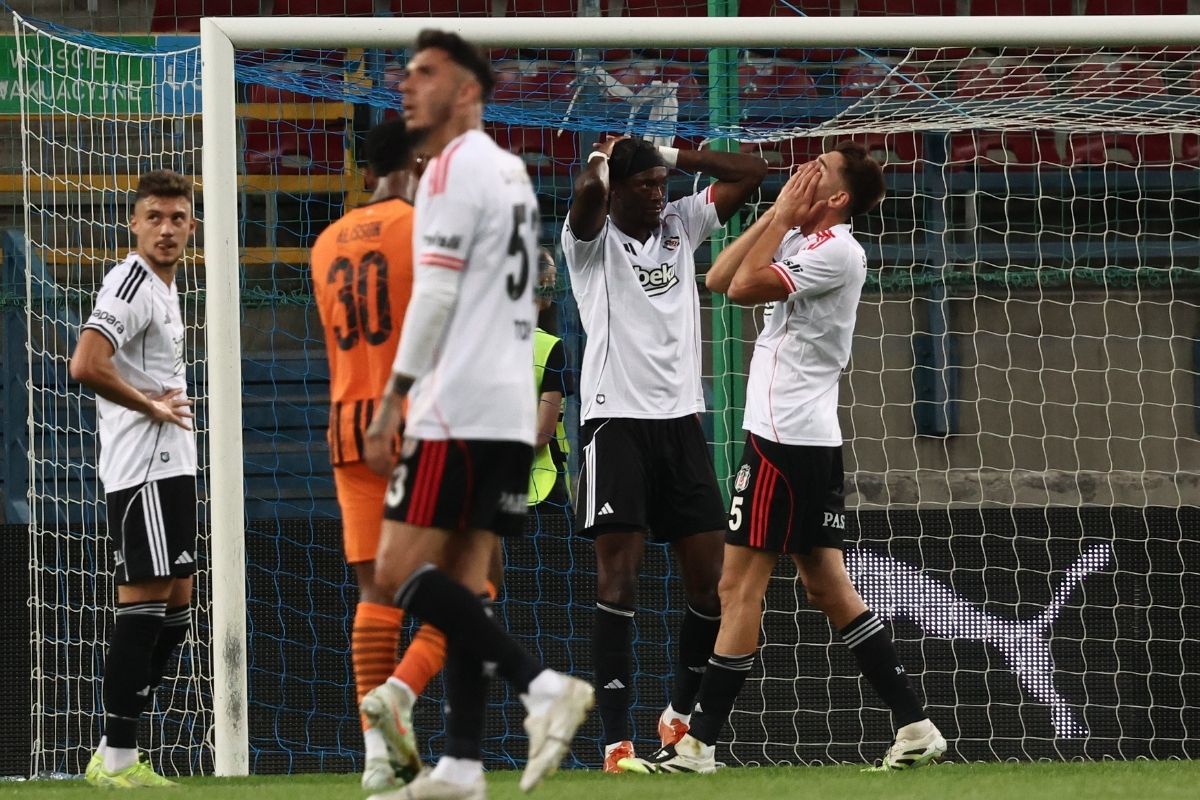 Beşiktaş, Shakhtar Donetsk'e deplasmanda yenilerek Avrupa Ligi'ne veda etti