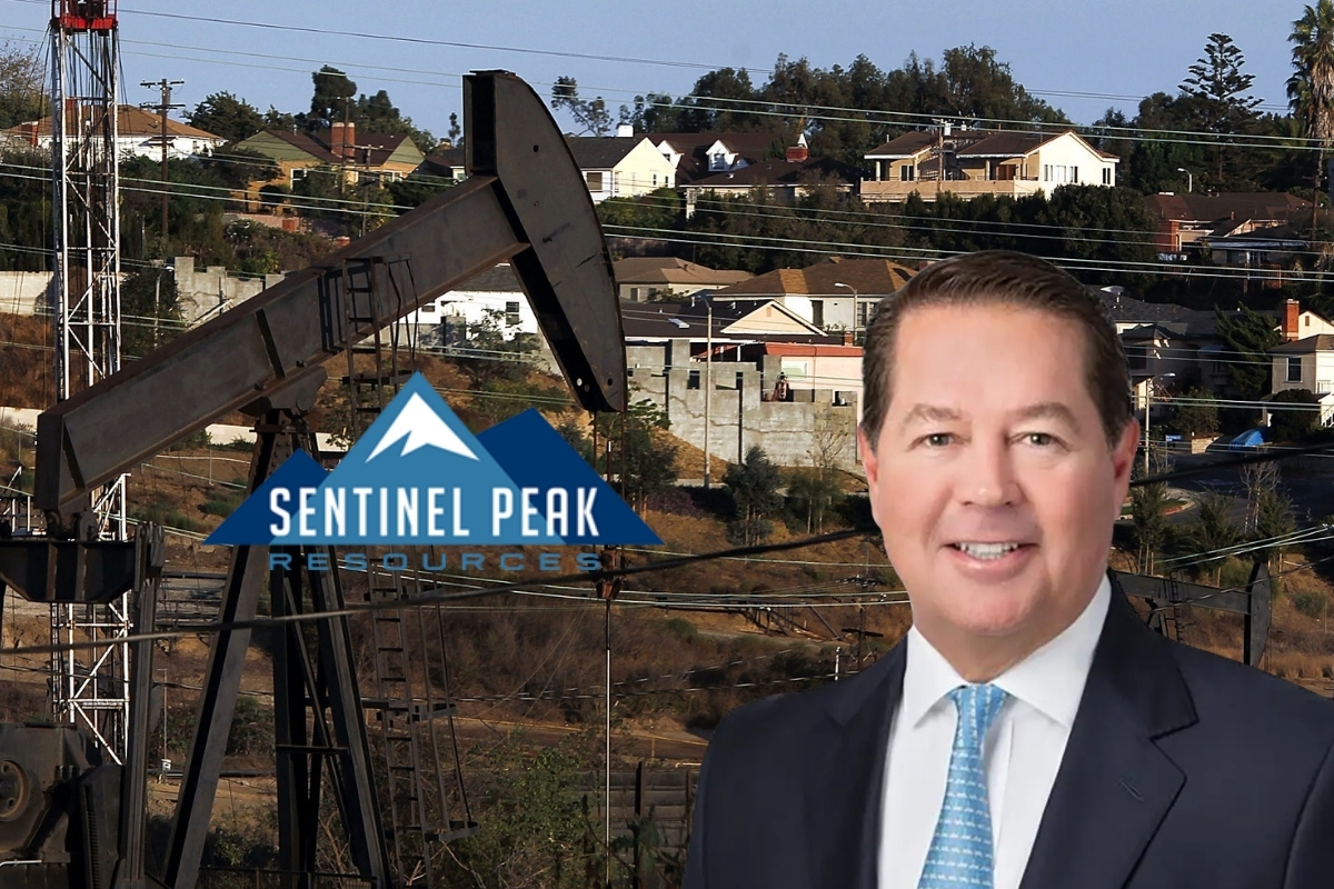 Petrol devinin CEO'su şirket içi rakibi tarafından asılsız 'seks' suçlamasıyla işinden olduğu iddiasıyla ilk etapta 3 milyon dolarlık dava açtı