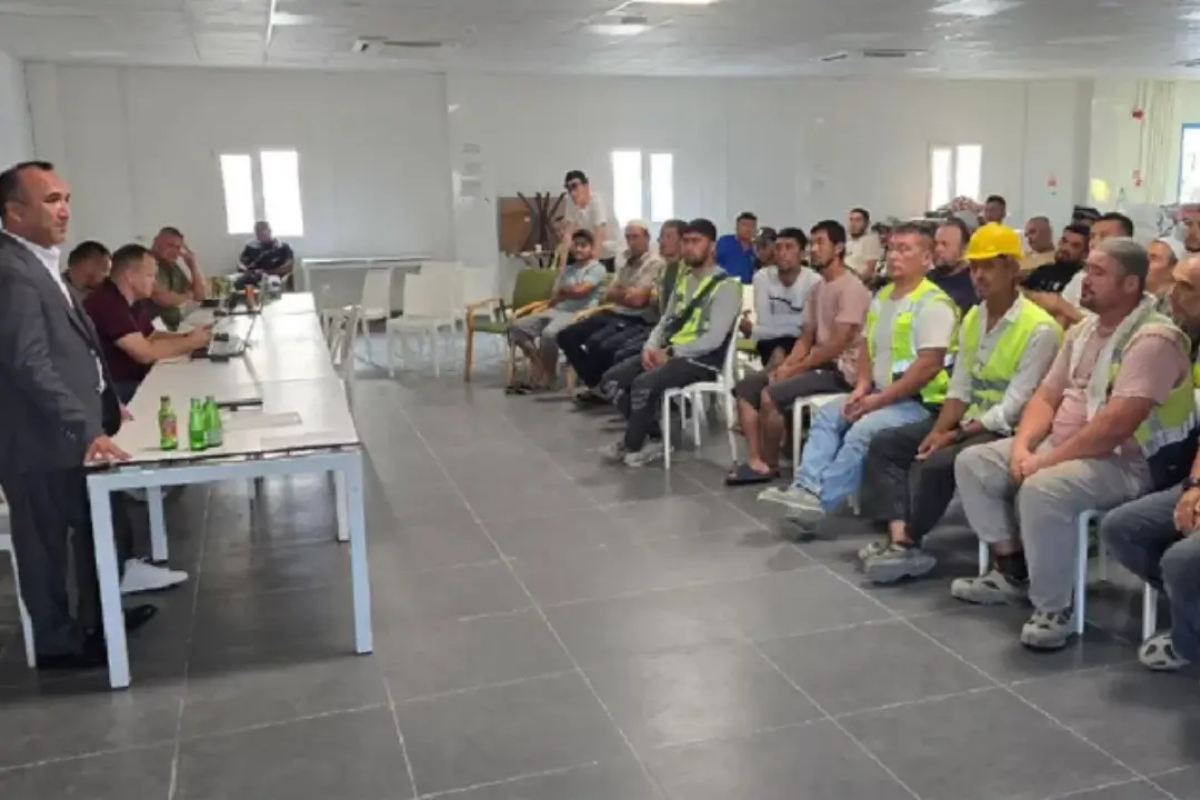 Akkuyu'nun Özbek işçileri elçilik yardımıyla ülkelerine döndü