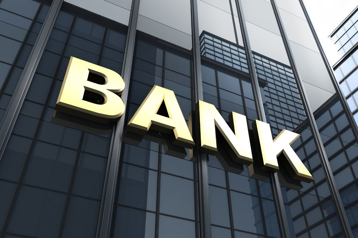 Çin, AB yaptırımlarına karşı iki bankaya yasak getirdi