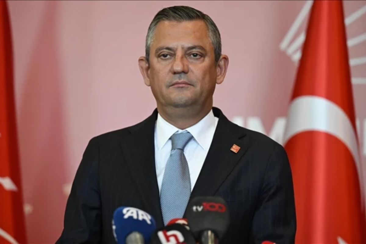 CHP Genel Başkanı Özgür Özel'den İBB Borsası iddiaları: İstanbul Cumhuriyet Başsavcılığı soruşturma başlattı