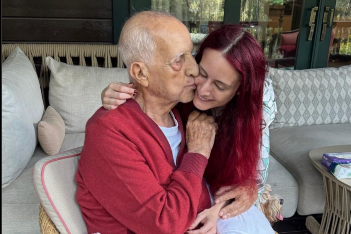 İpek Kıraç babası İnan Kıraç’la fotoğrafını paylaştı: Keşke daha önce müdahale edip tedavisine başlayabilseydik