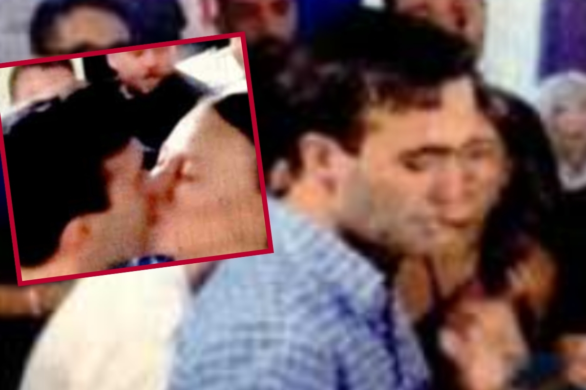 Mert Demir, 'Yalan Dolan' albümünü KüçükÇiftlik Park’ta kutladı; Serenay Sarıkaya kuliste öpücüklerle destek verdi