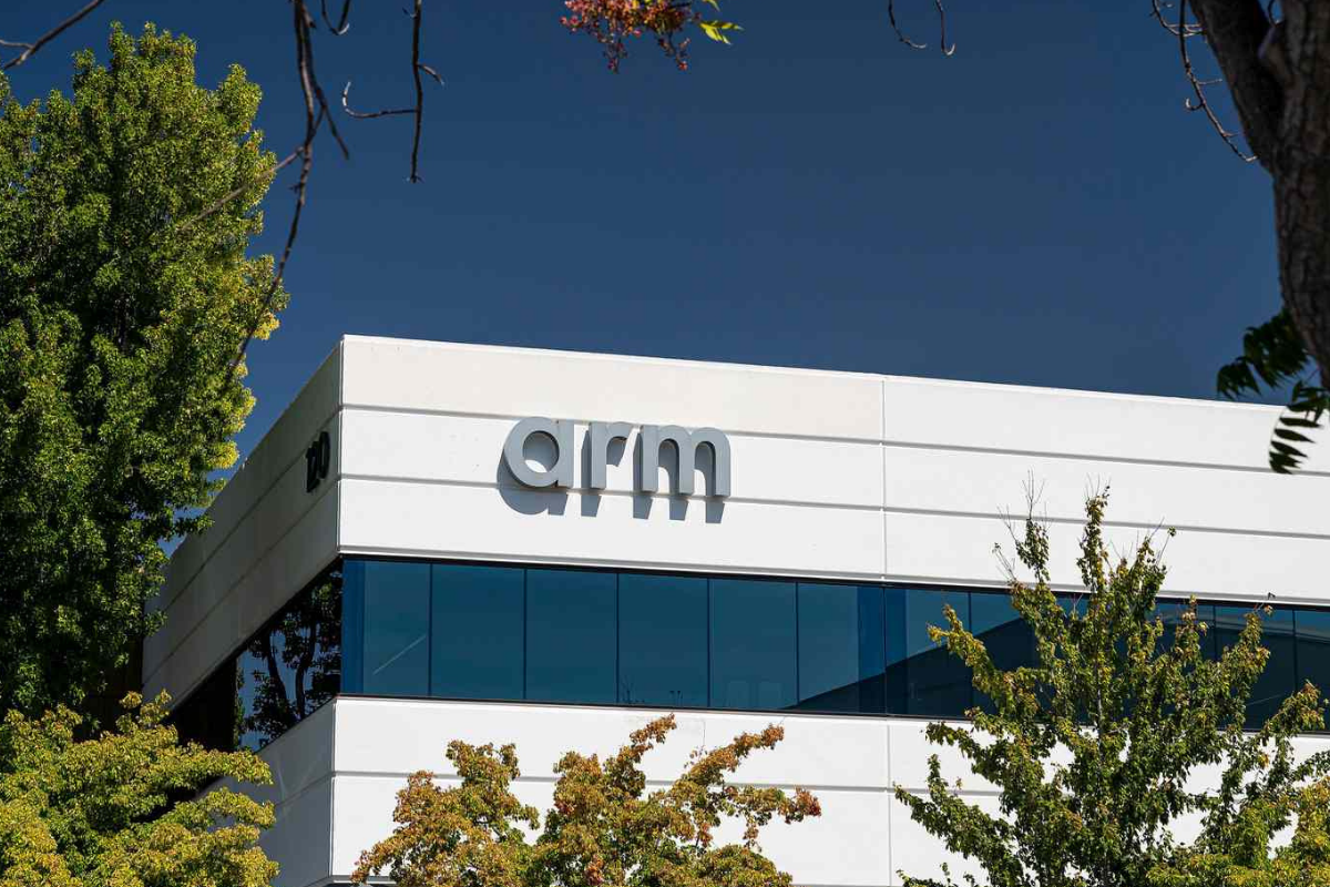 Arm, Amazon’un yapay zeka çip uzmanını transfer etti