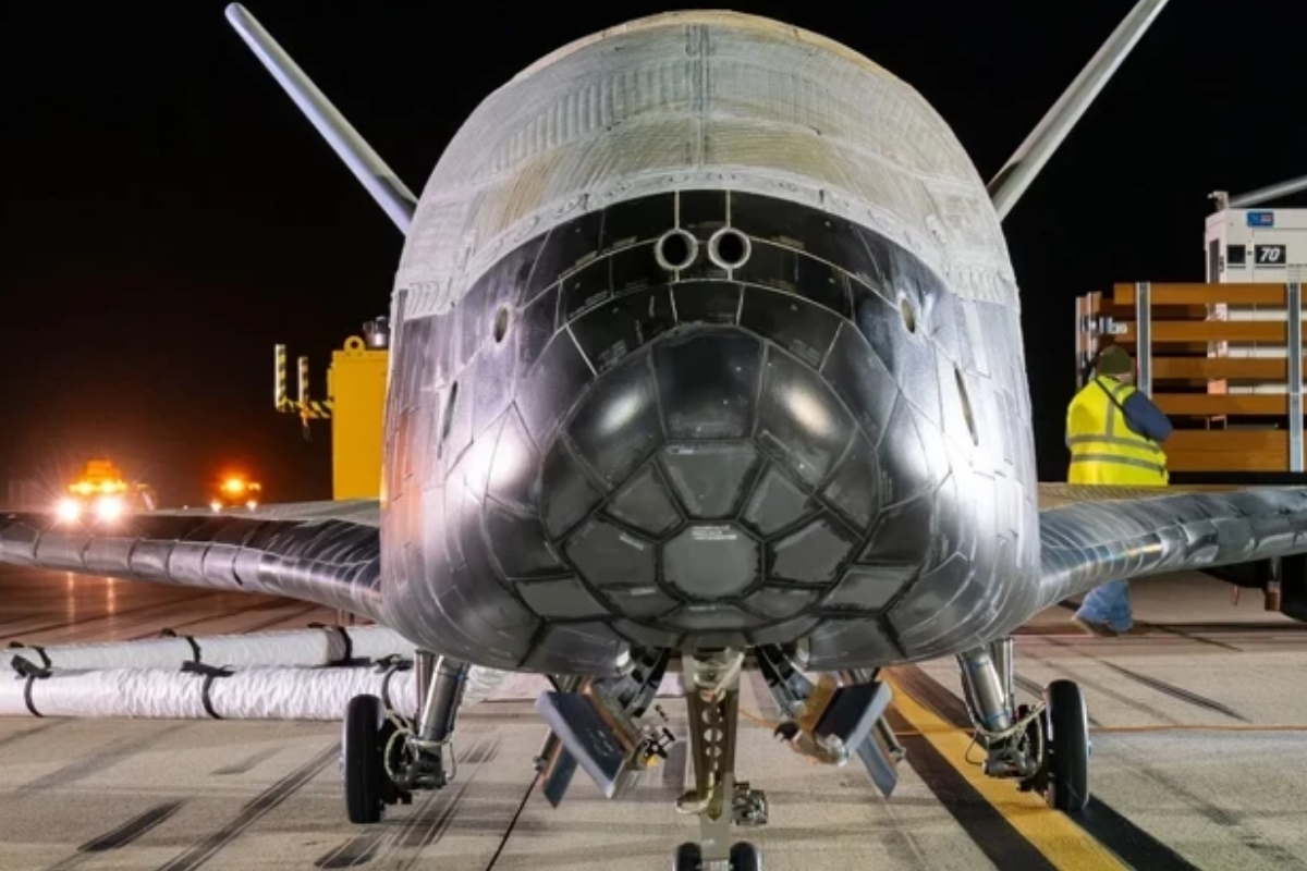 ABD Uzay Kuvvetleri, Boeing üretimi X-37B insansız uçağını Falcon Heavy ile uzaya gönderdi