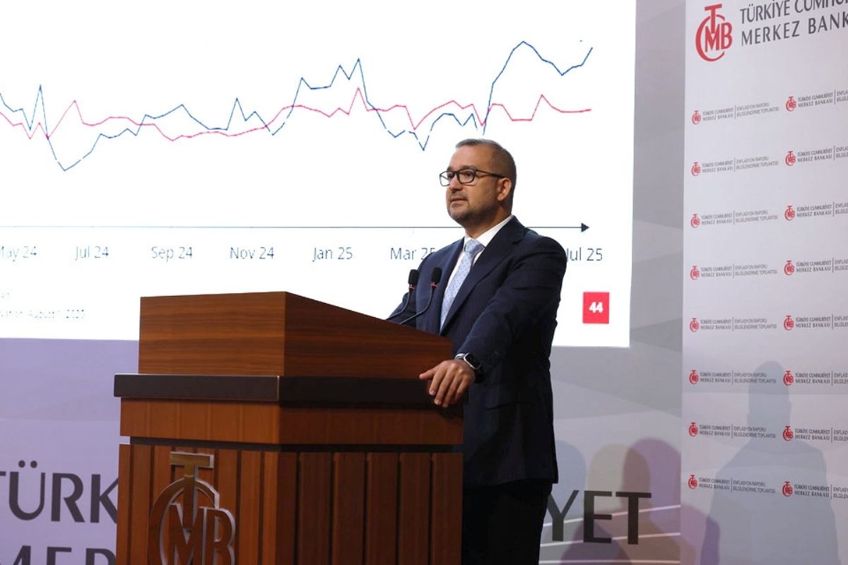 Merkez Bankası Başkanı Karahan: Temmuzdaki artış geçici, dezenflasyon süreci kesintisiz sürüyor