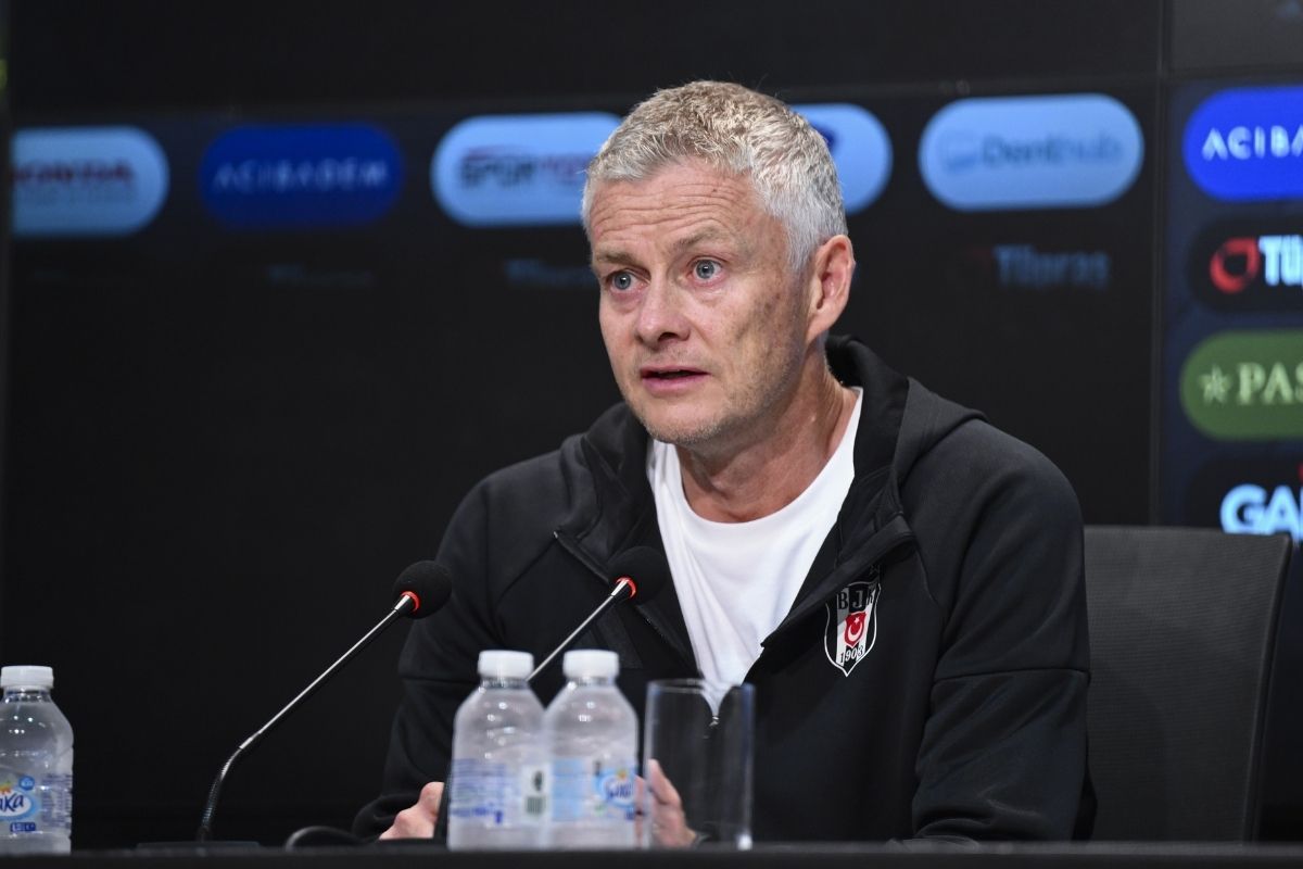 Avrupa kupalarından elenen Beşiktaş, teknik direktör Ole Gunnar Solskjaer ile yollarını ayırdı