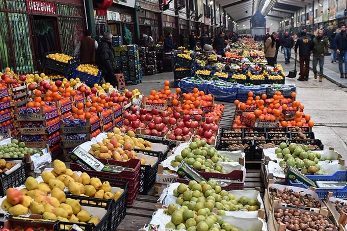 Ticaret Bakanlığı’nın hal yasası düzenlemesiyle marketler doğrudan üreticiden mal alacak