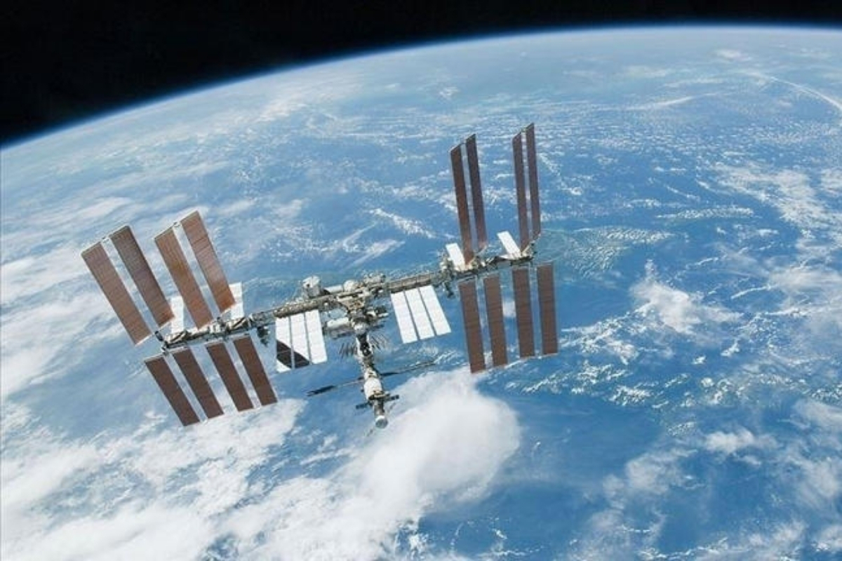 SpaceX'in Dragon kapsülü uzay görevini başardı