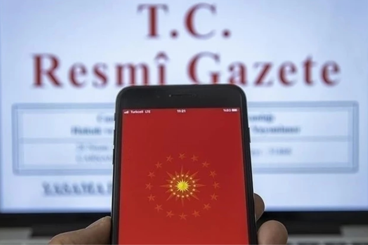 Resmi Gazete’de yayımlanan kararla üniversitelere yeni rektörler ve bakanlıklara üst düzey isimler atandı
