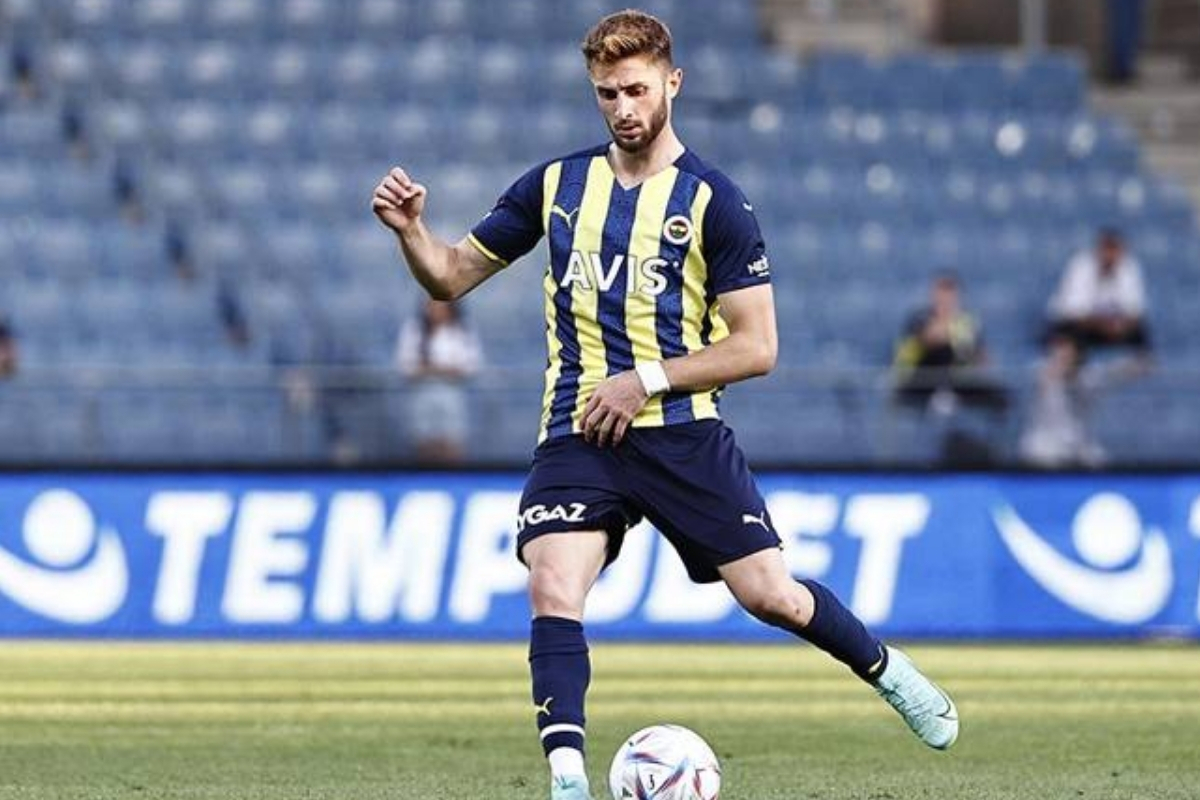 Beşiktaş’ın 10 milyon euroluk teklifine Fenerbahçe’den veto: İsmail Yüksek takımda kalıyor