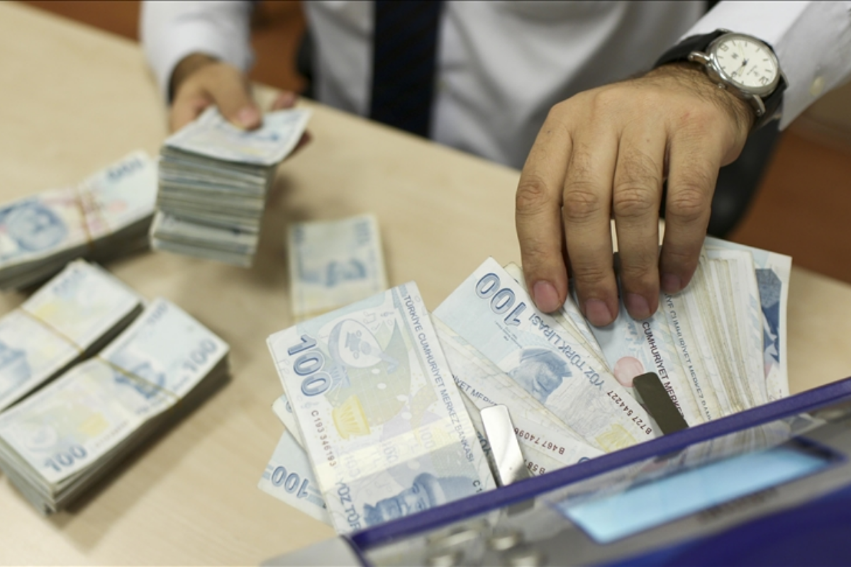 KKM bakiyesi geçen hafta 29 milyar 251 milyon lira azalarak 368 milyar 47 milyon liraya geriledi
