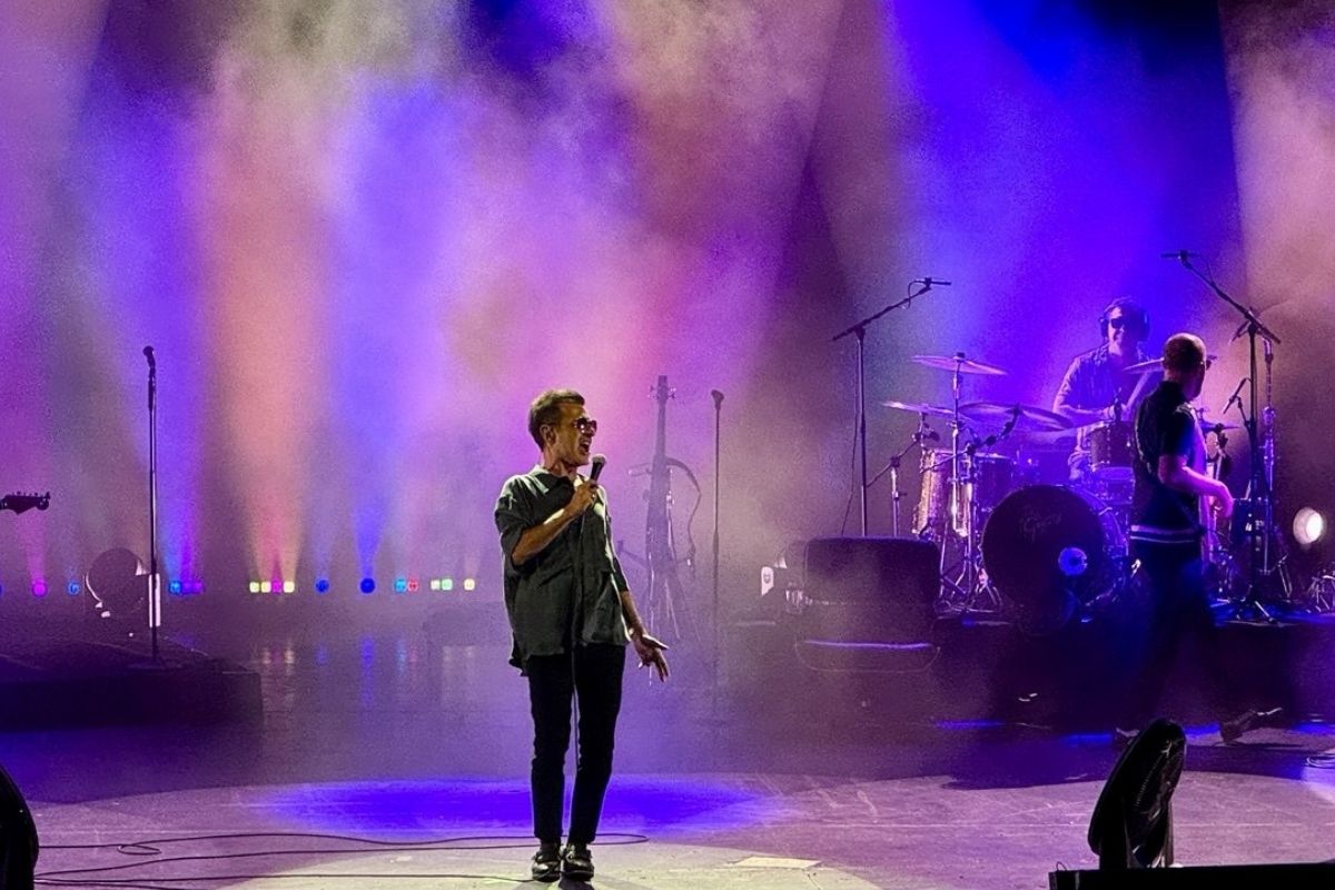 Teoman, Harbiye konserinde sevenleriyle buluştu