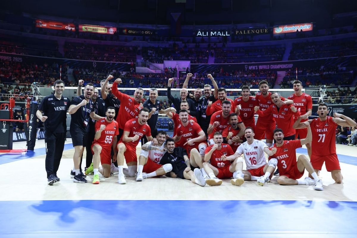 A Milli Erkek Voleybol Takımı, 2025 FIVB Dünya Şampiyonası'na galibiyetle başladı