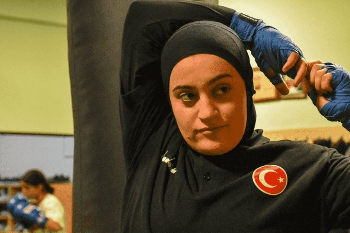 Milli Boksör Şeyma Düztaş, Dünya Şampiyonası'nı bronz madalyayla tamamladı