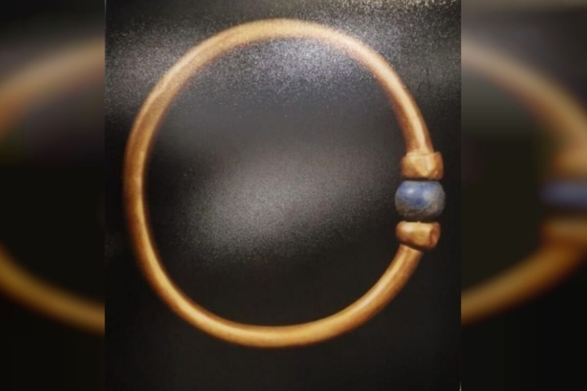 Mısır'da müzeden çalınan 3 bin yıllık paha biçilmez altın bilezik, 3 bin 750 dolara satılmış eritilerek başka bir ürüne dönüştürülmüş