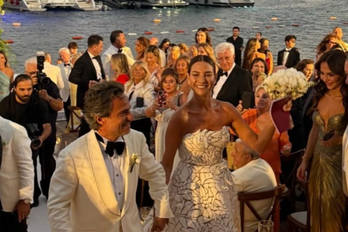 İş dünyasının önde gelen isimleri Bodrum’da buluştu: Moris Kohen Ve Pınar Hacıarifoğlu 550 kişilik görkemli düğünle evlendi