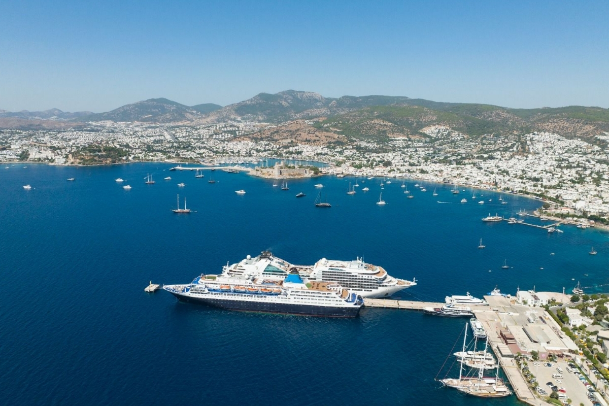 Türkiye, 2025 Ağustos’unda 6,9 milyon yabancı ziyaretçi ağırlayarak turizmde istikrarını pekiştirdi