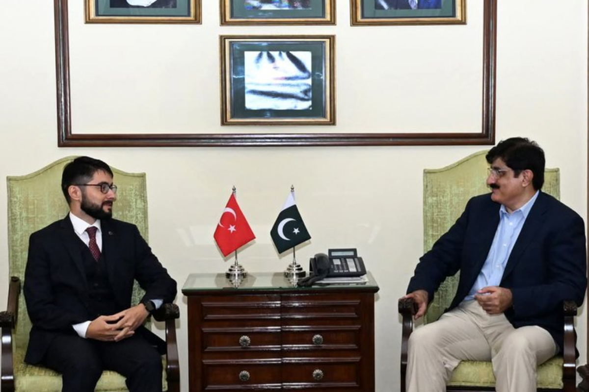 Sindh Başbakanı Shah'dan Türk yatırımcılara çağrı: Ulaşım projelerine yatırım yapmaya davet ediyoruz