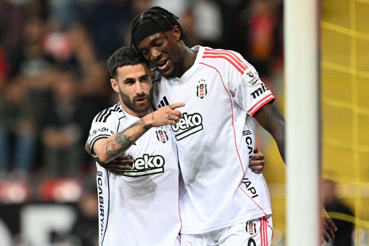 Rafa Silva hat-trick yaptı, Beşiktaş Kayserispor'u 4-0 yendi