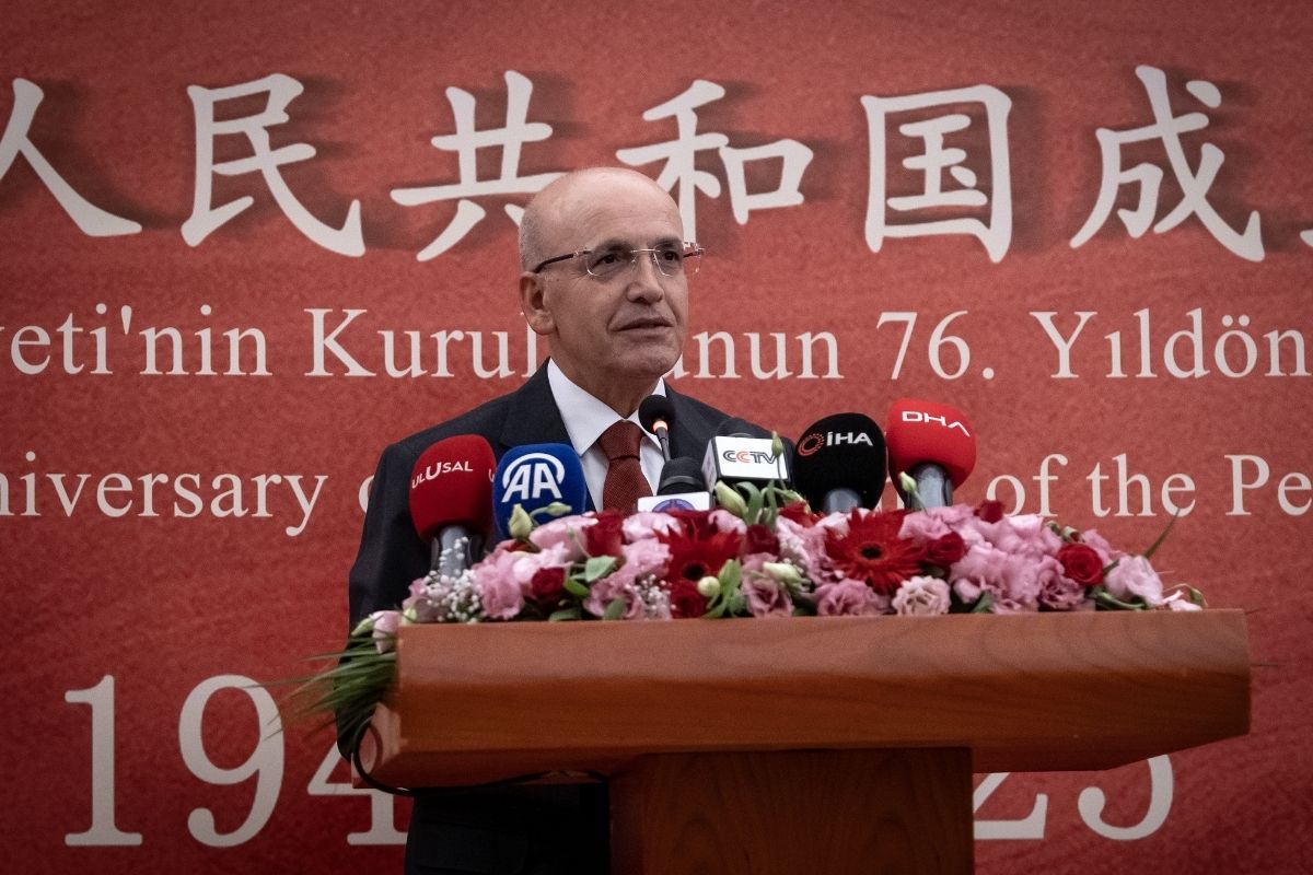 Hazine ve Maliye Bakanı Şimşek, Çin'in kuruluş yıl dönümüne katıldı: Zorlu zamanlarda yaşıyoruz, daha yakın işbirliği gerekiyor