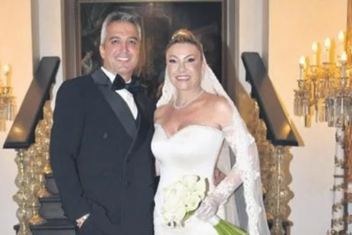 Onur Öztırak ve Arzu Öztoprak Çırağan Sarayı’nda dünyaevine girdi