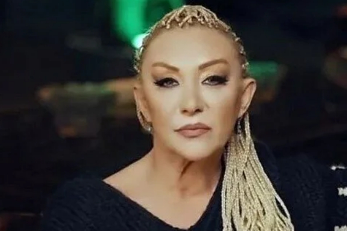Şarkıcı Güllü balkondan düşerek öldü