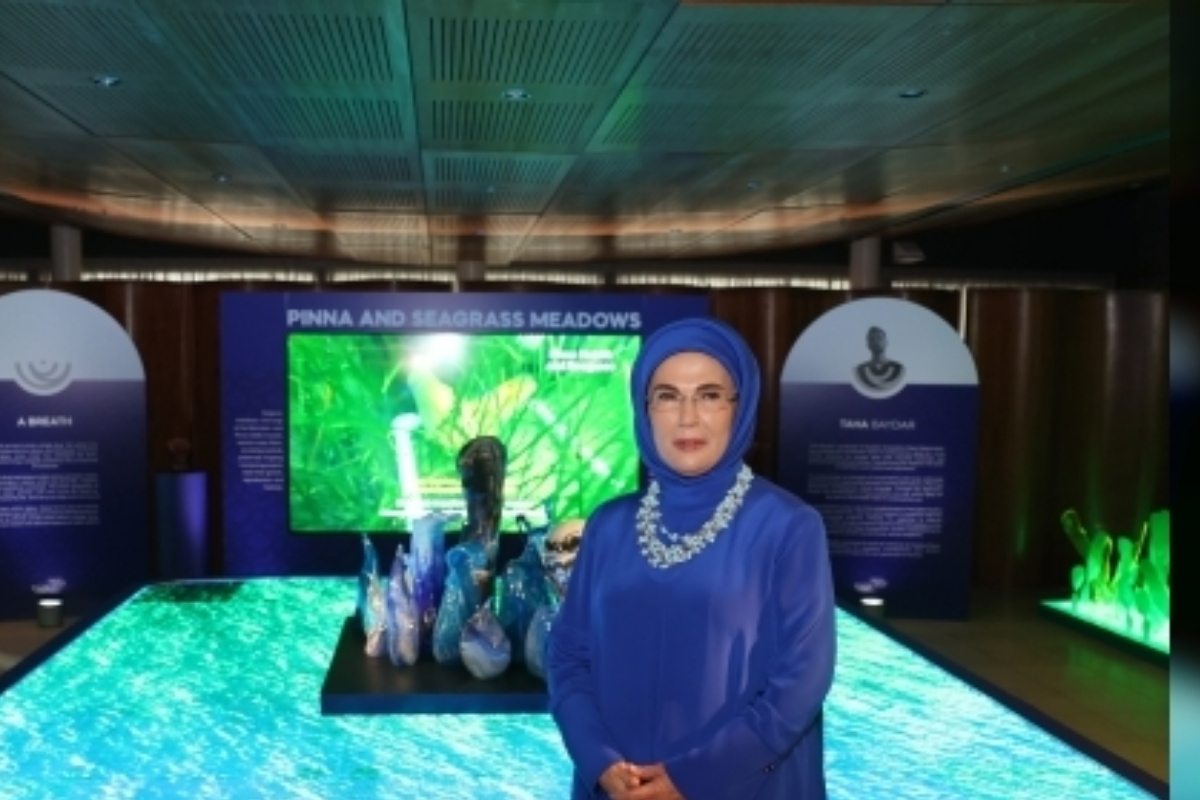 Emine Erdoğan, sıfır atık mavi projesi sergisi ve kültürel etkinliklerle çevre, aile ve sağlık temalarını uluslararası platformda öne çıkardı