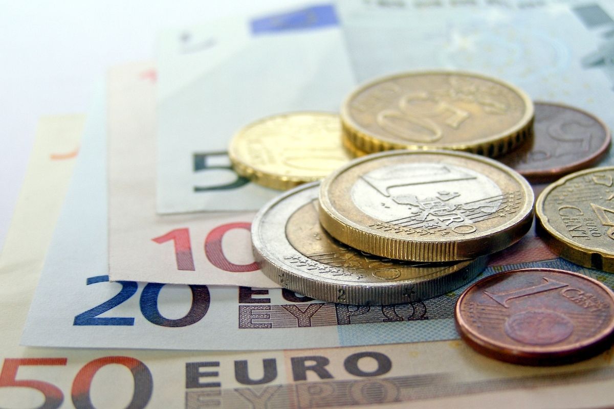 Wall Street’in önde gelen bankalarından çarpıcı euro tahmini