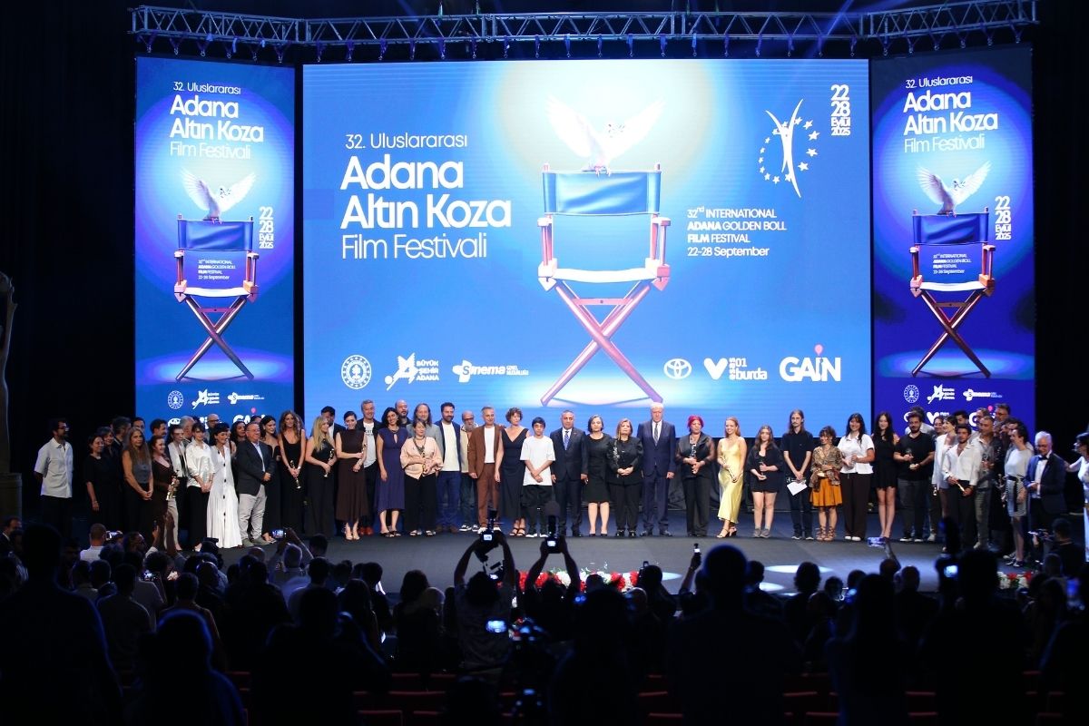 32. Uluslararası Adana Altın Koza Film Festivali'nde ödüller sahiplerini buldu