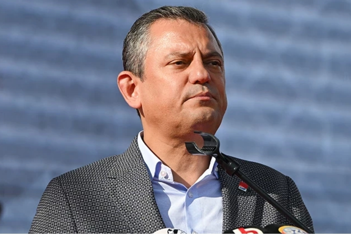 Özgür Özel’den net mesaj: Ekrem İmamoğlu’nun yedeği yok, Mansur Bey’i yedek aday konumuna sokamam