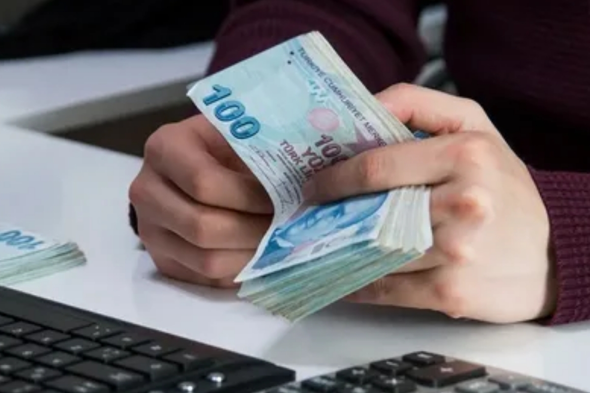 Haziran 2023’ten bu yana kısa vadeli ticari kredilerin payı 8 puan düşerken, orta ve uzun vadeli krediler yüzde 78 ile rekor seviyeye çıktı