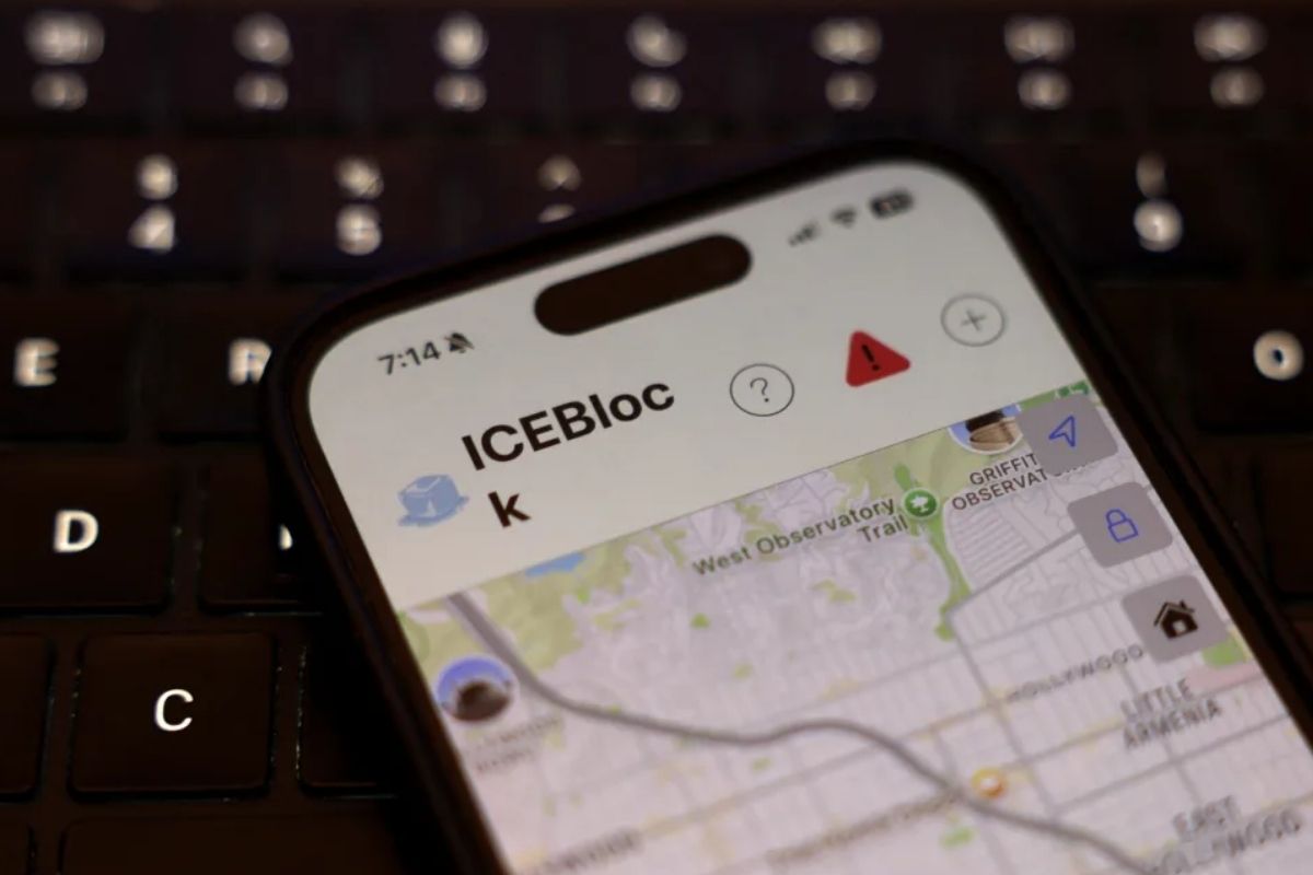 Apple, Trump'ın baskısının ardından en popüler ICE izleme uygulaması ICEBlock’u ve benzer yazılımları kaldırdı