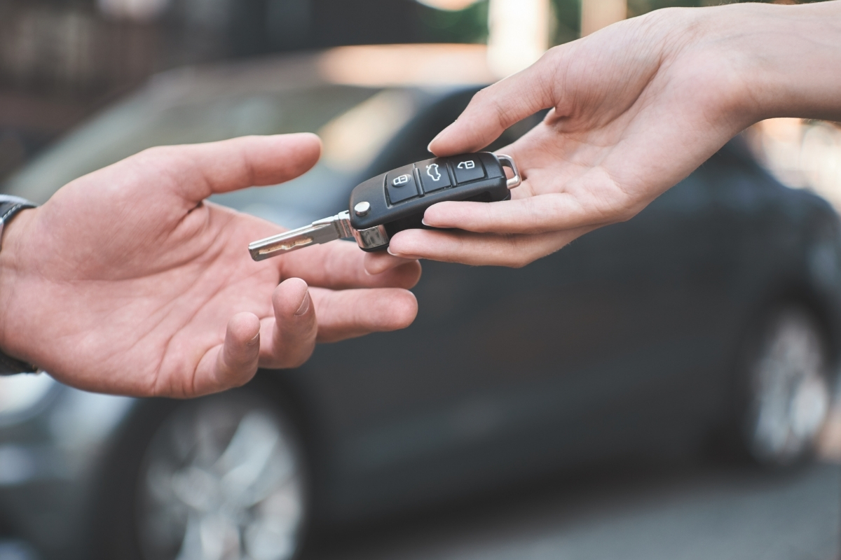 Otomotiv sektörü eylülde satış rekoru kırdı ama taşıt kredisi bakiyesi son bir yılda 28,5 milyar lira azaldı