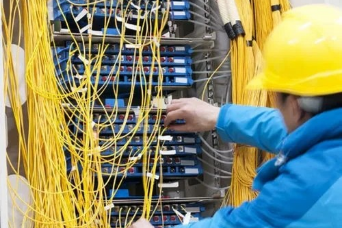 Almanya’da fiber kablo krizine dolandırıcılık gölgesi: Phoenix Engineering iflas etti, taşeronlar milyonlarca euro bekliyor