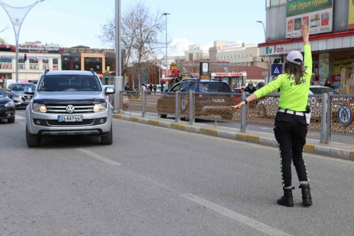 Meclis Genel Kurulu’nda bu hafta Karayolları Trafik Kanunu teklifi görüşülecek.