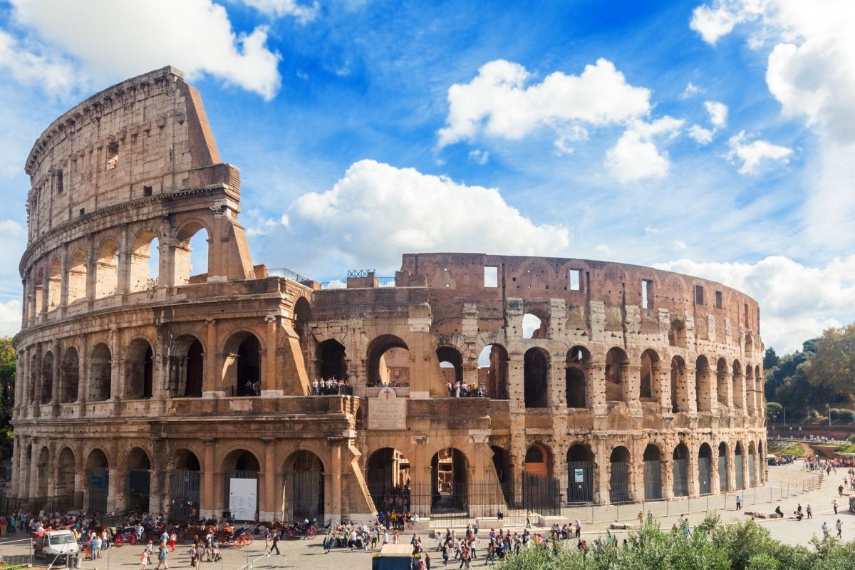 Arkeologlar Roma Kolezyumu’nun altında imparator Domitian dönemine ait gizli bir tünel keşfetti