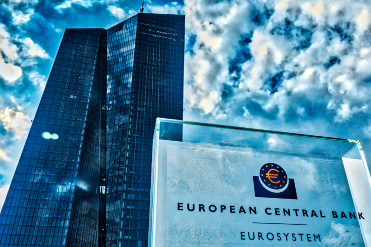 Avrupa Merkezi Bankası tutanakları üyelerin faiz indirimi için acele etmeyeceklerini gösterdi