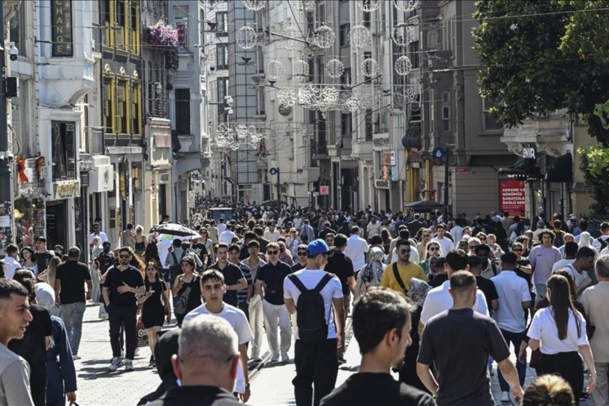 Tüketim harcamalarında en yüksek pay yüzde 24,9 ile İstanbul'un