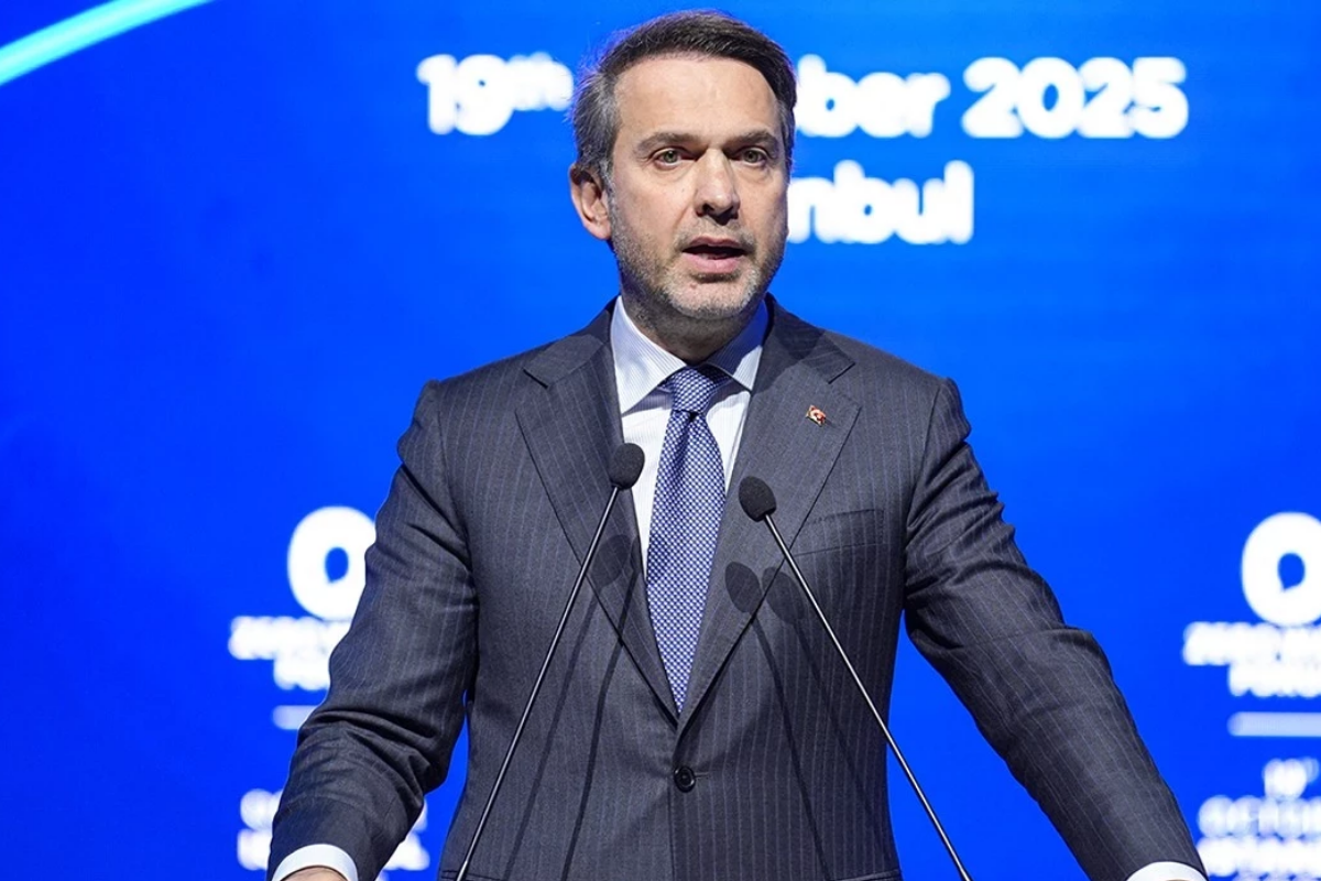 Enerji ve Tabii Kaynaklar Bakanı Alparslan Bayraktar: Atıklar ekonomiye 4,5 trilyon dolar kazandırabilir