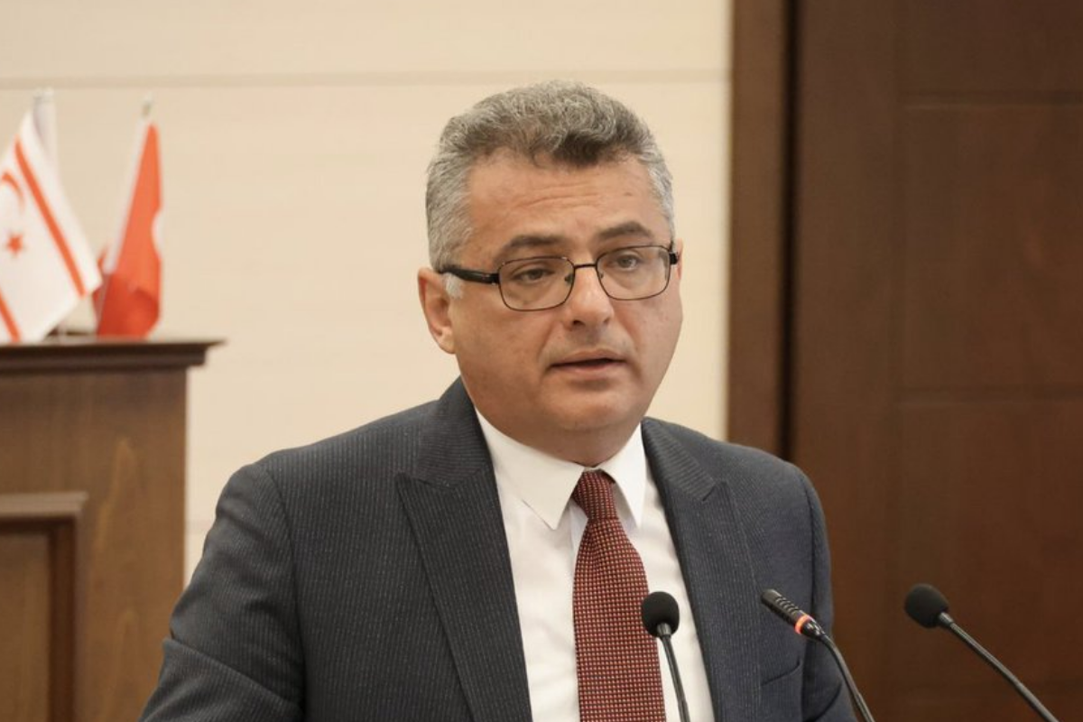 KKTC Yüksek Seçim Kurulu açıkladı: Yeni Cumhurbaşkanı CTP adayı Tufan Erhürman oldu